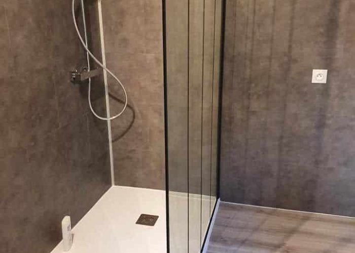 Aménagement Salle de Bains PMR à Thérines | Joudon Plomberie